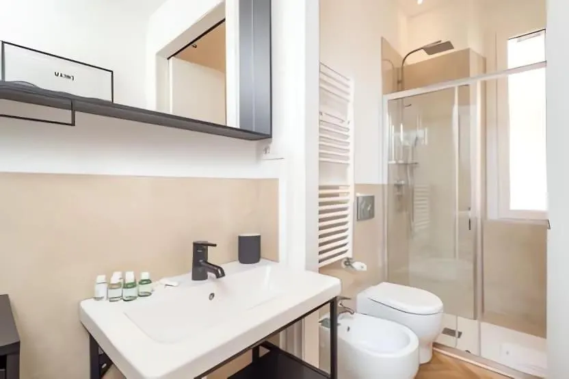 Apartman Green Apple - A 10 Minuti Dal Duomo Di Milano