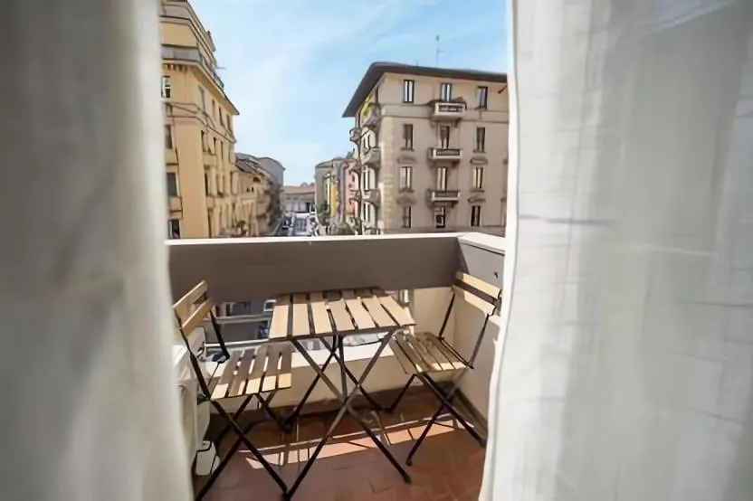 Apartman Green Apple - A 10 Minuti Dal Duomo Di Milano